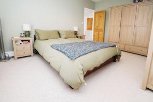 HIGH STREET- click for photo gallery